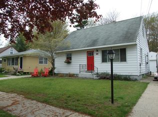 1861 Walnut St, Muskegon, MI 49441