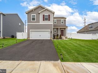 50 Savannah Dr, Barnegat, NJ 08005