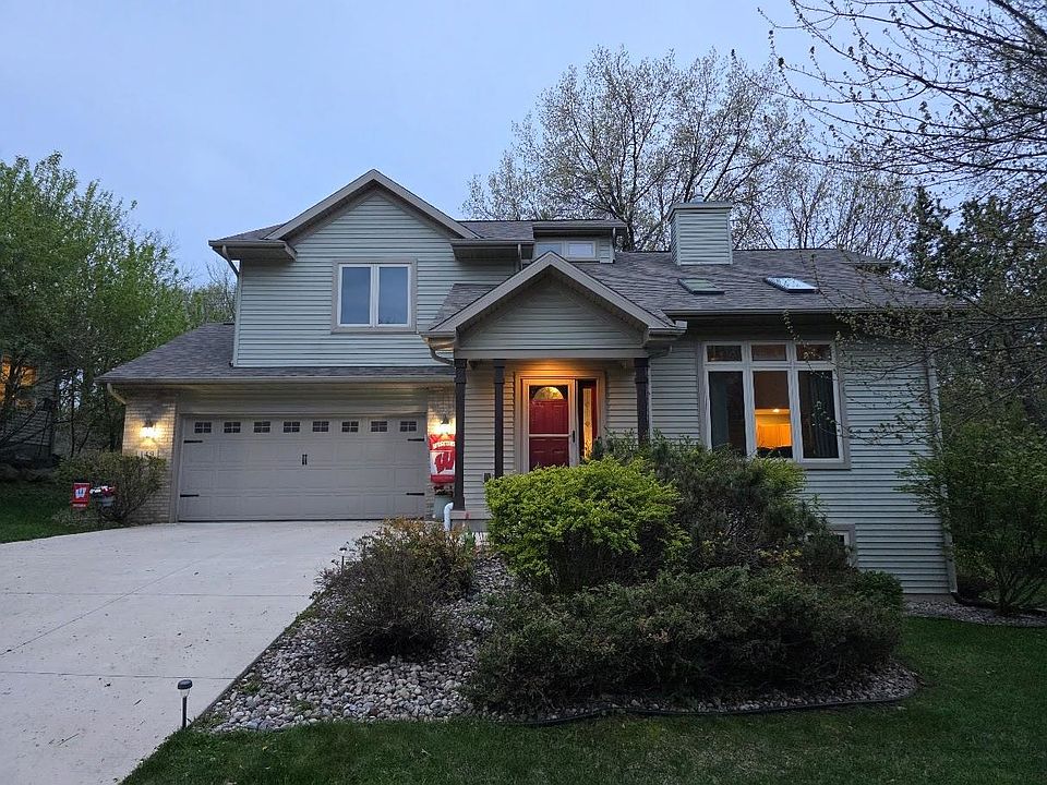 1st image of 149 Pine View Dr