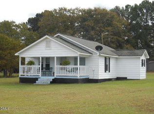 130 Holland Rd, Angier, NC 27501