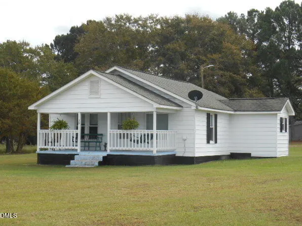 130 Holland Rd, Angier, NC 27501