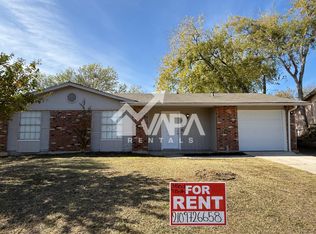 7319 Walnut Valley Dr, San Antonio, TX 78242