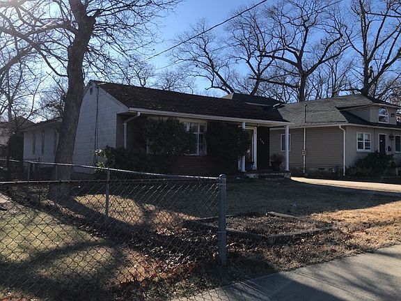 3rd image of 608 Central Ave