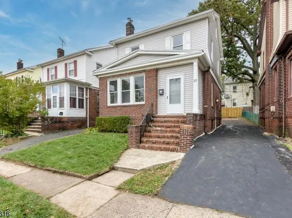 27 Warwick St, East Orange, NJ 07018