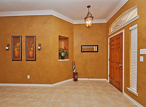 2nd image of 8100 Desert Dunes Trl