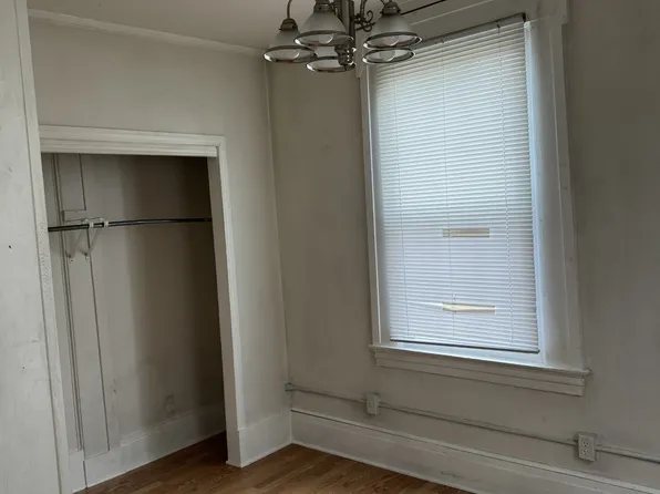 131 W Main St #1, Plantsville, CT 06479