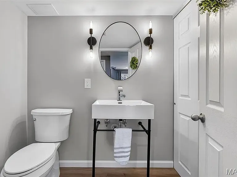 7146 Welsh Dr — Photo 21