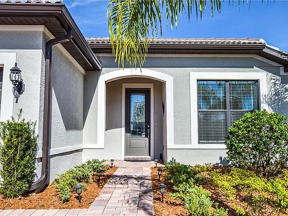 3rd image of 13884 Miranese St