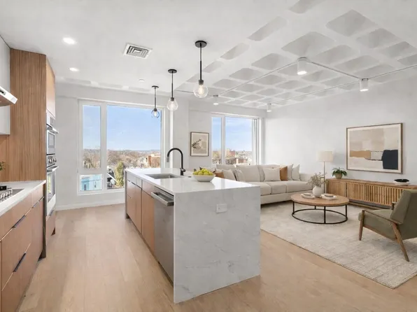 125 Lowell St #6C, Somerville, MA 02143