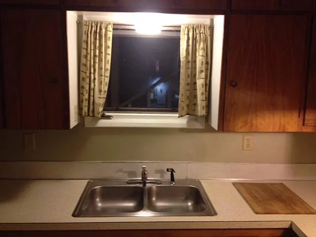 5325 Sharon St #C — Photo 9