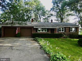 347 Arboretum Rd, Bernville, PA 19506