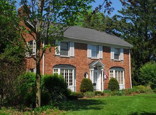 46 Stoneham Rd, Rochester, NY 14625