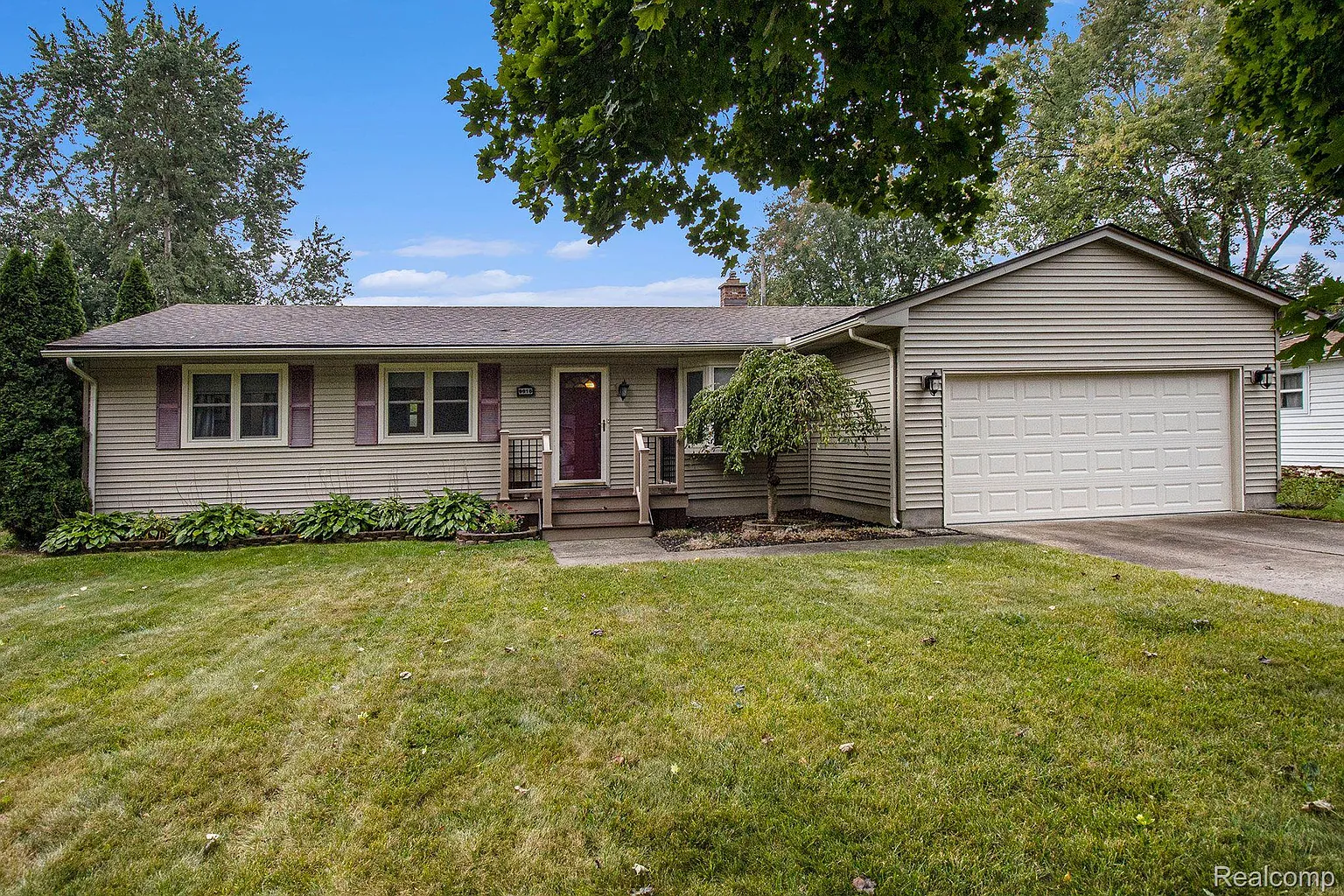 9916 Mevis Dr photo 1