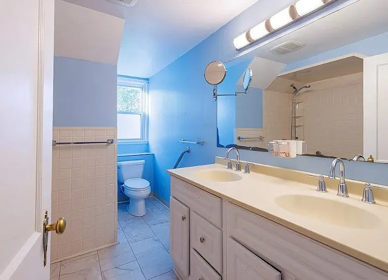 107 Woodlawn Ter — Photo 23