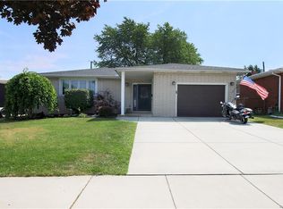 49 Lordan Dr, Buffalo, NY 14227
