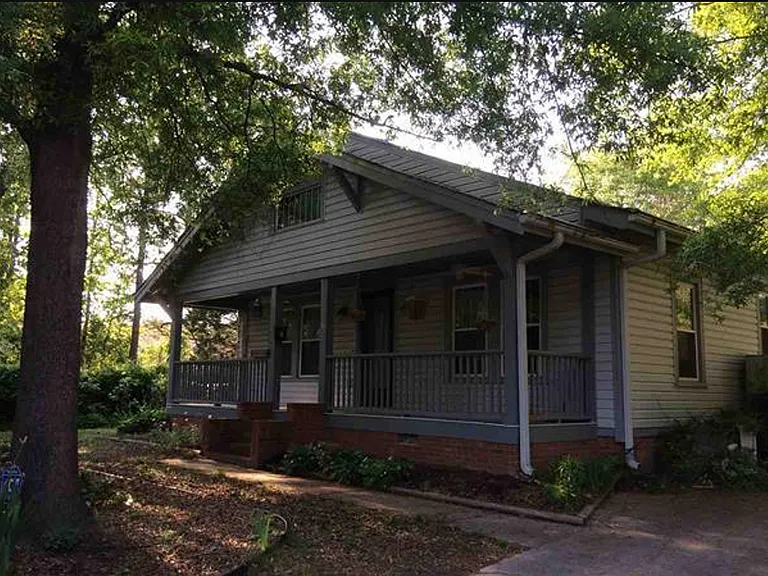 716 Crosby Rd — Photo 1