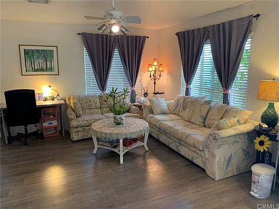 3rd image of 920 Golden Springs Dr Unit B