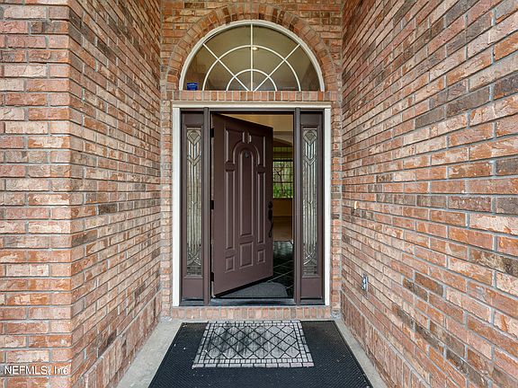 2nd image of 9227 JAYBIRD Circle E