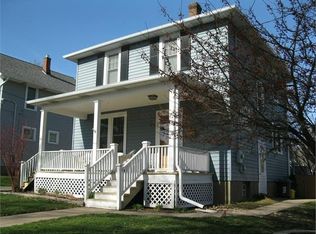 175 S Hill St, Dubuque, IA 52003