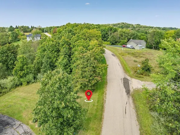 L314 Cross Trail Drive #314, La Valle, WI 53941