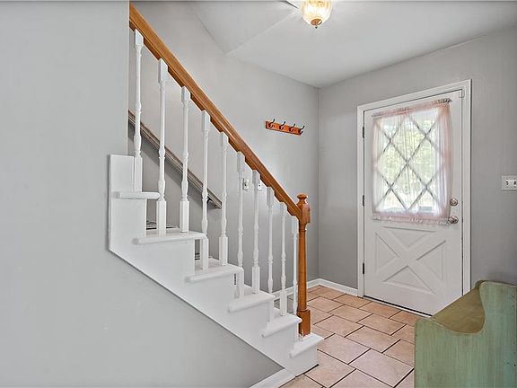 5th image of 10543 Monroe Ave