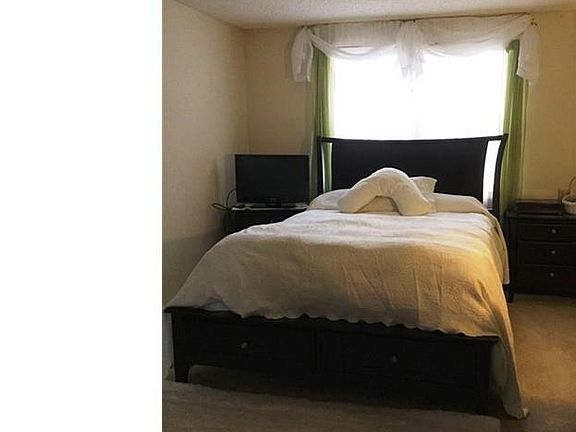 3rd image of 10466 Sunrise Lakes Blvd APT 306