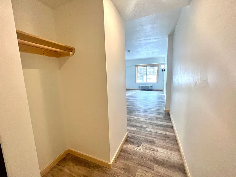 Ski Town Apartments — Photo 21