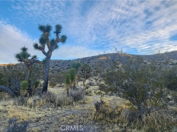 19 Jericho Rd #8, Yucca Valley, CA 92284