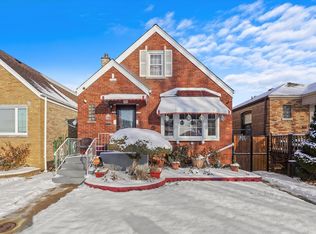3908 W 70th St, Chicago, IL 60629