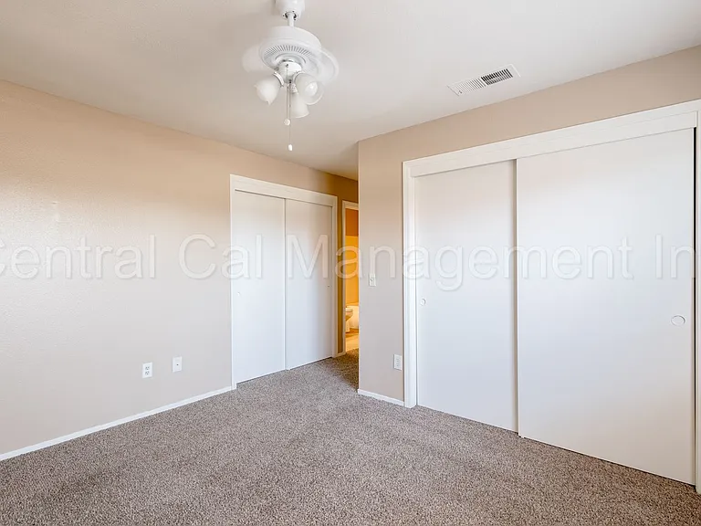 4205 Kilterbury Ln — Photo 16
