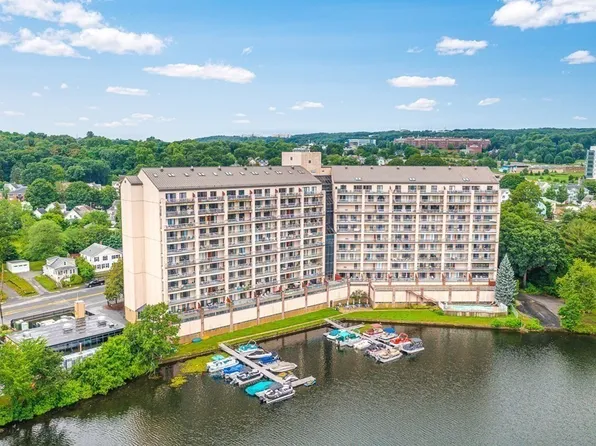 65 Lake Ave APT 503, Worcester, MA 01604