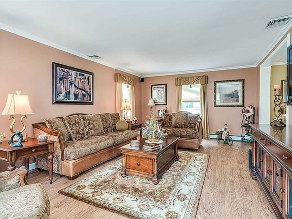 4th image of 58 Tyburn Ln