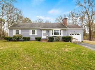 93 Pebble Ln, North Falmouth, MA 02556