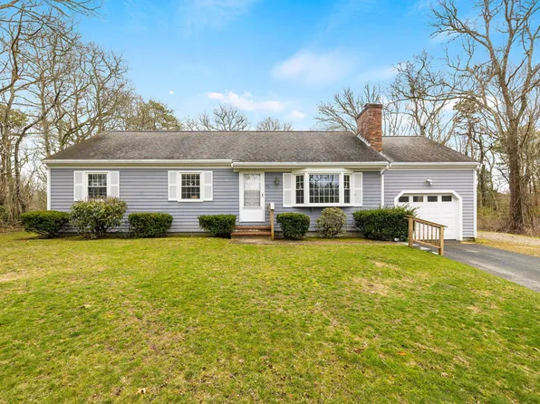 93 Pebble Lane, North Falmouth, MA 02556