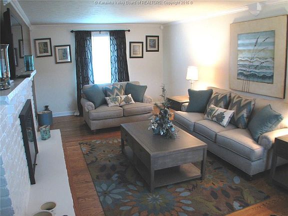 4th image of 5301 Edgebrook Dr