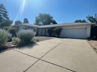 7208 Pickard Ave NE, Albuquerque, NM 87110