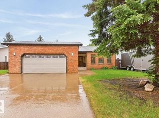 104 Waygood Rd NW, Edmonton, AB T5T5M2