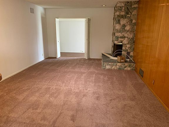5th image of 6024 Ashworth St