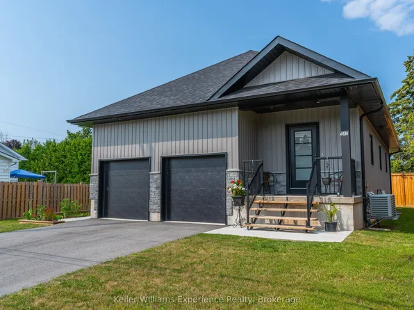 342 Thompson St, Meaford, ON N4L 1M6