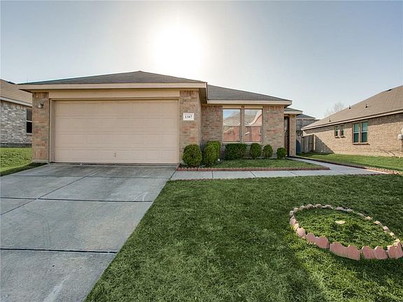 2nd image of 1307 Newton Dr