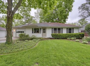 1606 Chevy Chase Dr, Champaign, IL 61821