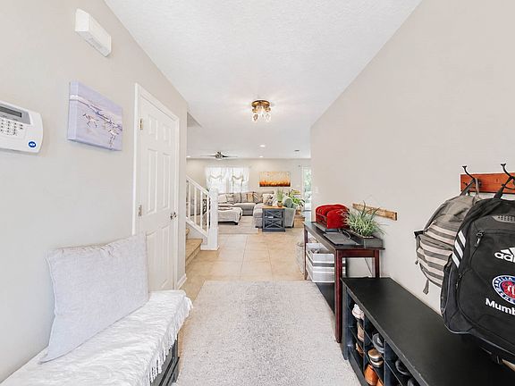 3rd image of 76546 Timbercreek Blvd