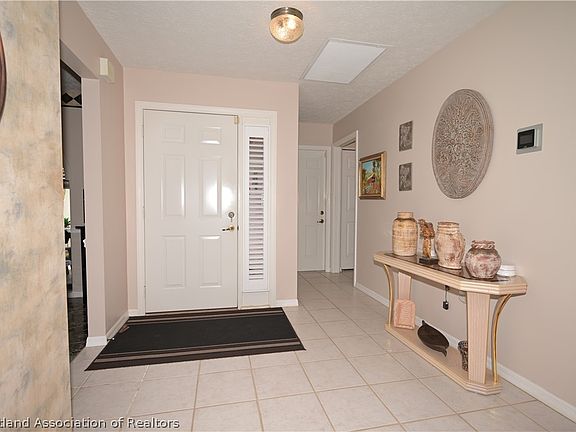 5th image of 2810 Palo Verde Dr