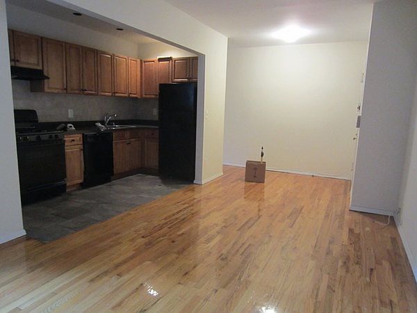 1st image of 1307 Pacific St APT 4b