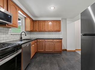 1105 Anna Ave, West Mifflin, PA 15122