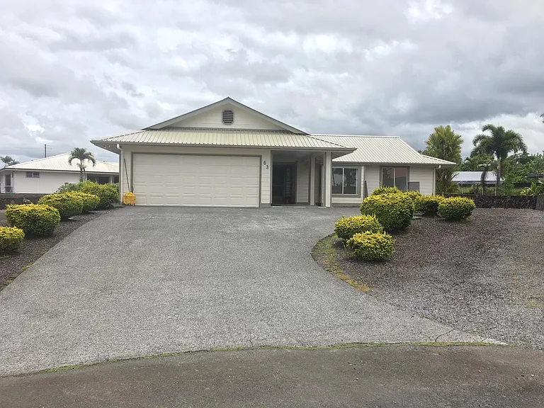 63 Waiakea Pl — Photo 1
