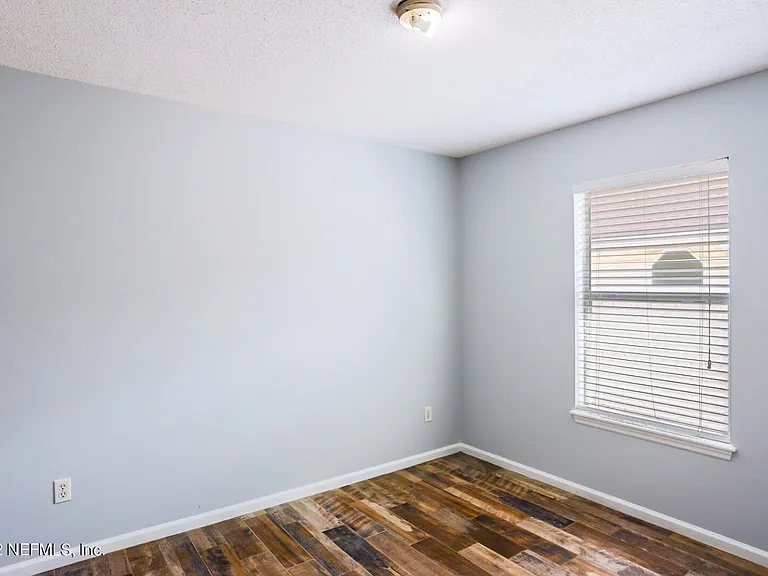 11087 Dusenburg Ct — Photo 13