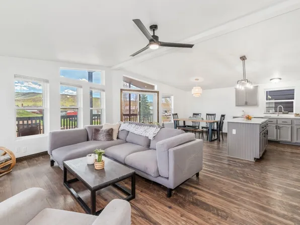 21775 4th Ave, Phippsburg, CO 80469