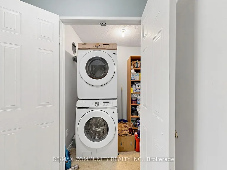 400 McLevin Ave #1410 — Photo 34