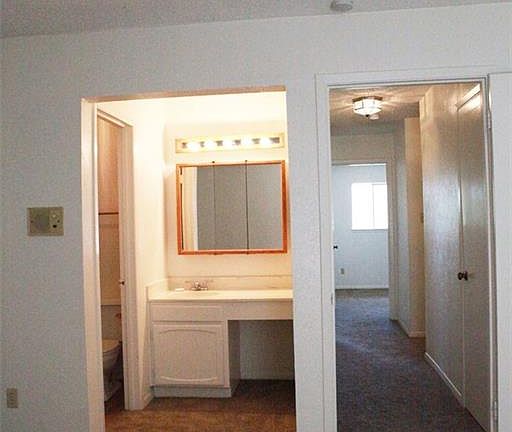 3rd image of 1402 S Carrier Pkwy APT 108